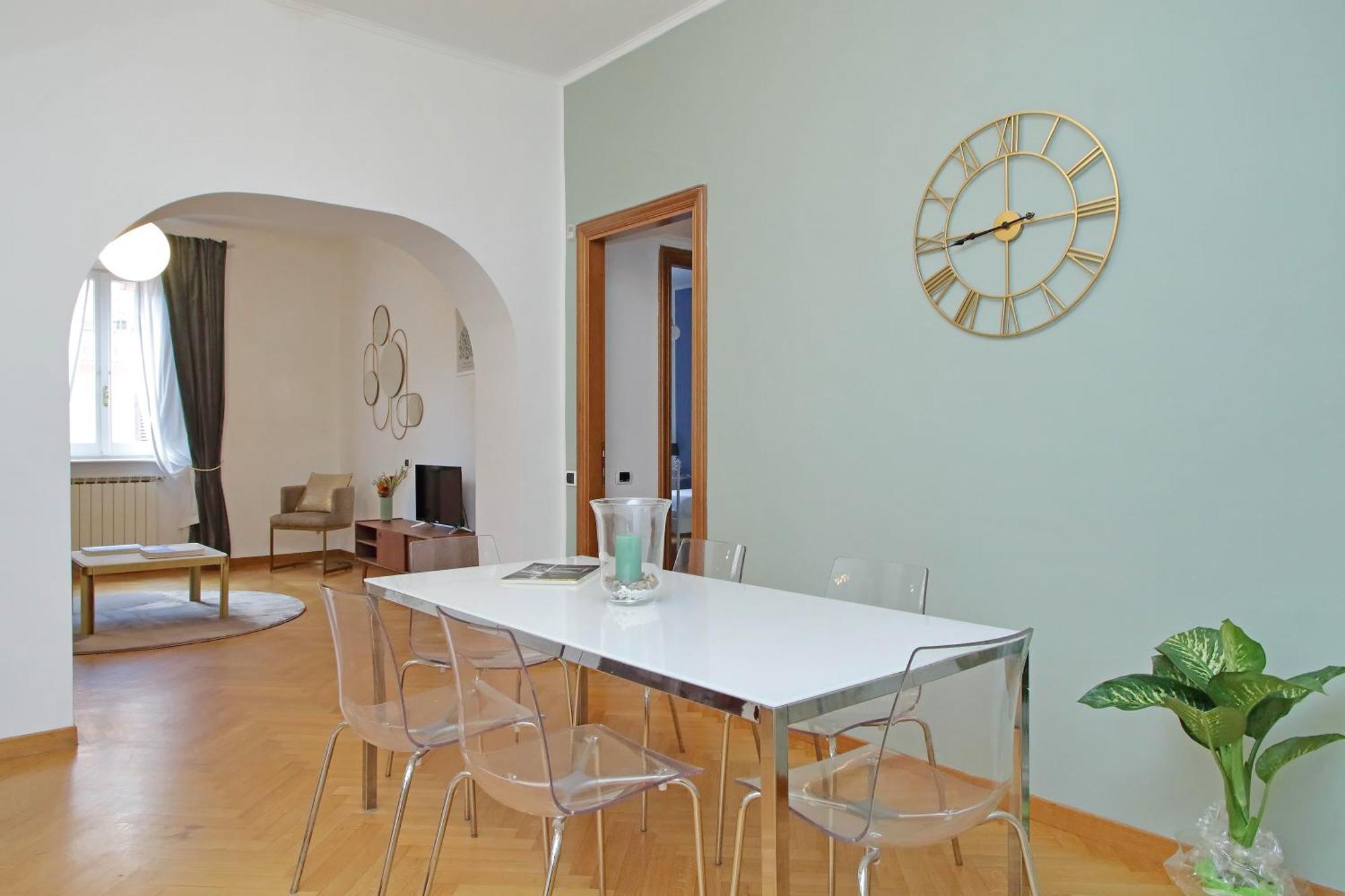 Ych-Comfortable 2 Bedrooms Flat Near Colosseum Rome Bagian luar foto