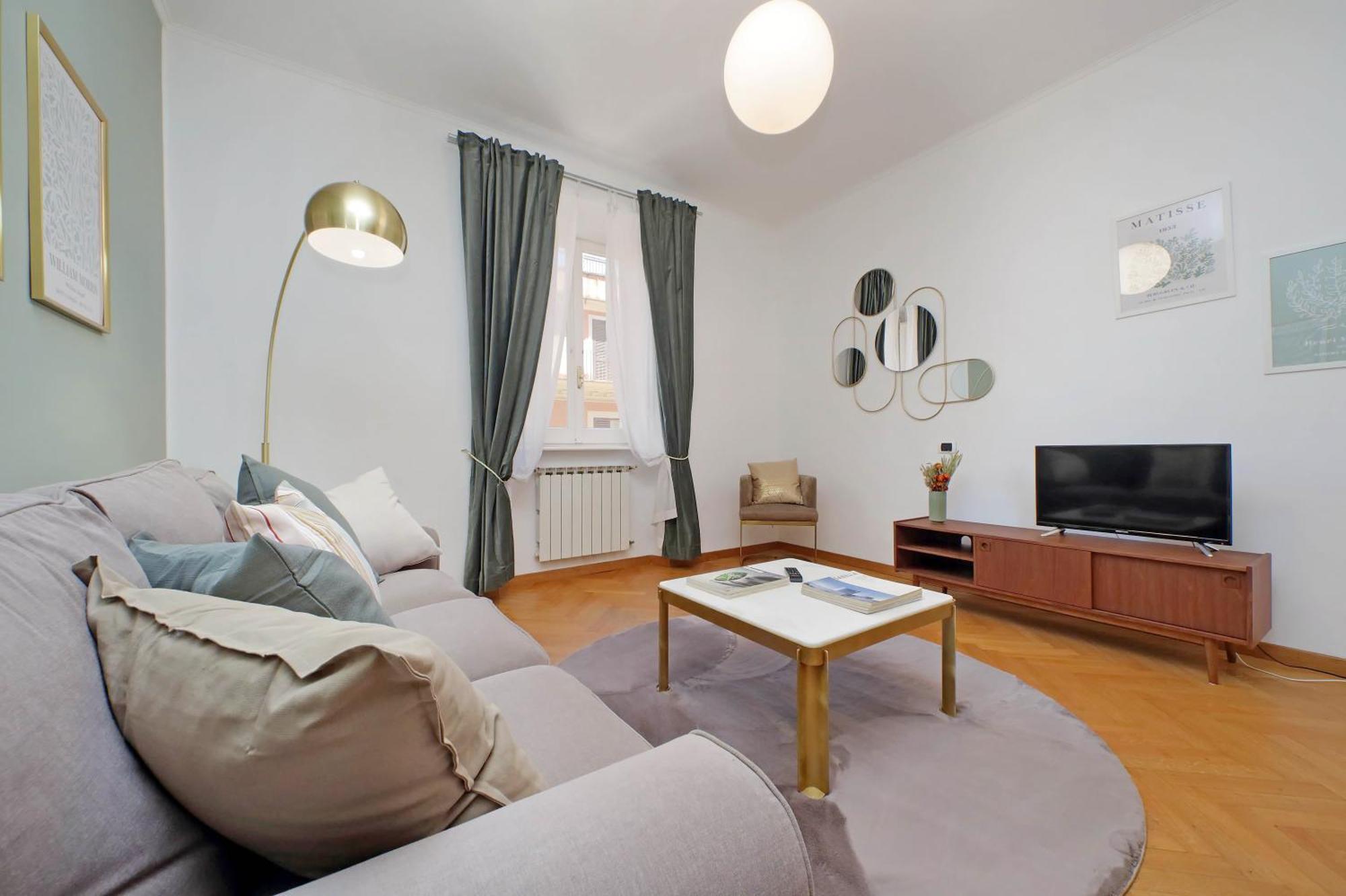 Ych-Comfortable 2 Bedrooms Flat Near Colosseum Rome Bagian luar foto